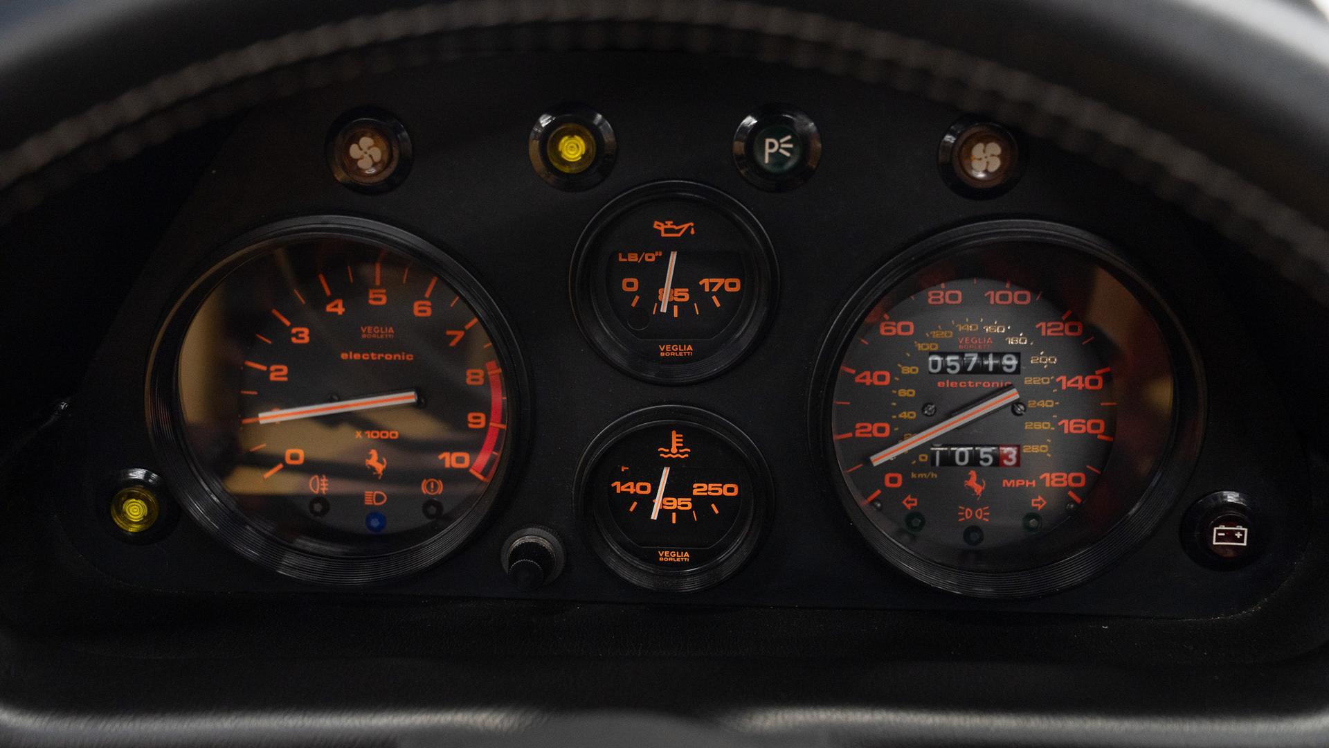 Ferrari 328 Photo 63563613-8a97-41e7-8b1c-200ad18c68b1.jpg