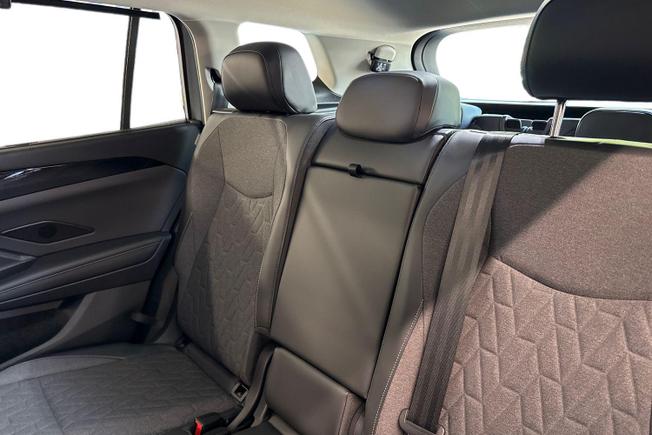 VOLKSWAGEN Tayron Photo 9