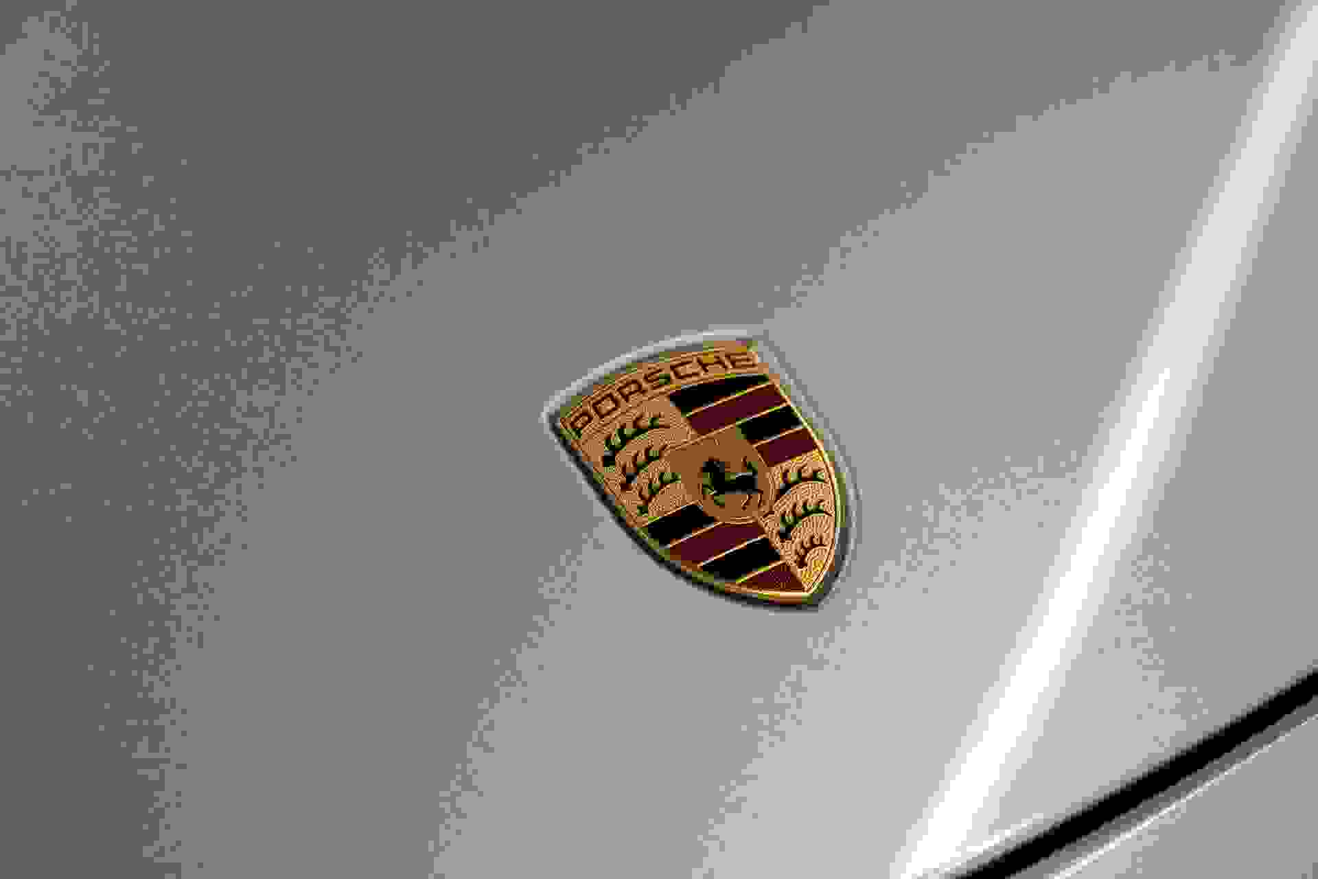 Porsche 718 Photo 6369b4f2-c3eb-4275-ae93-5a0d563eec42.jpg