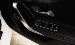 Mercedes-Benz A CLASS Photo 16