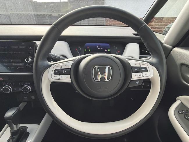 Honda Jazz Photo 637f0f23-14bf-4a08-8bfd-8189a37557f4.jpg