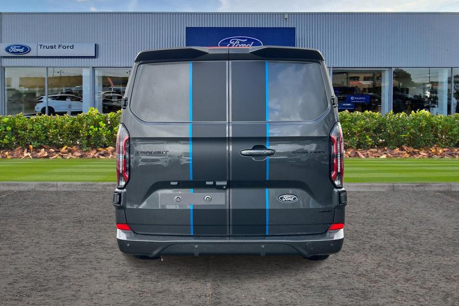 Ford TRANSIT CUSTOM Photo 6387441f-4779-4a91-b5fe-d50805d63317.jpg