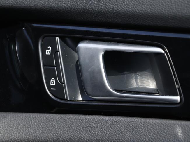 PORSCHE Panamera Photo 28