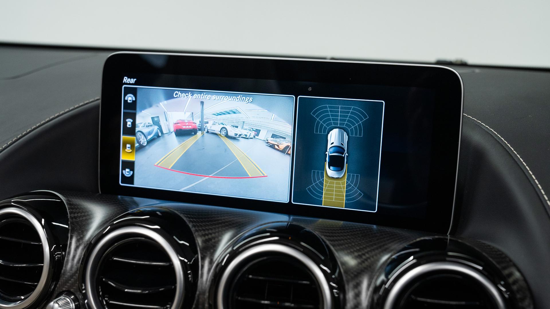 Mercedes-Benz AMG GT Photo 63936d50-bc50-4ca0-89c1-e1310e2c0cea.jpg