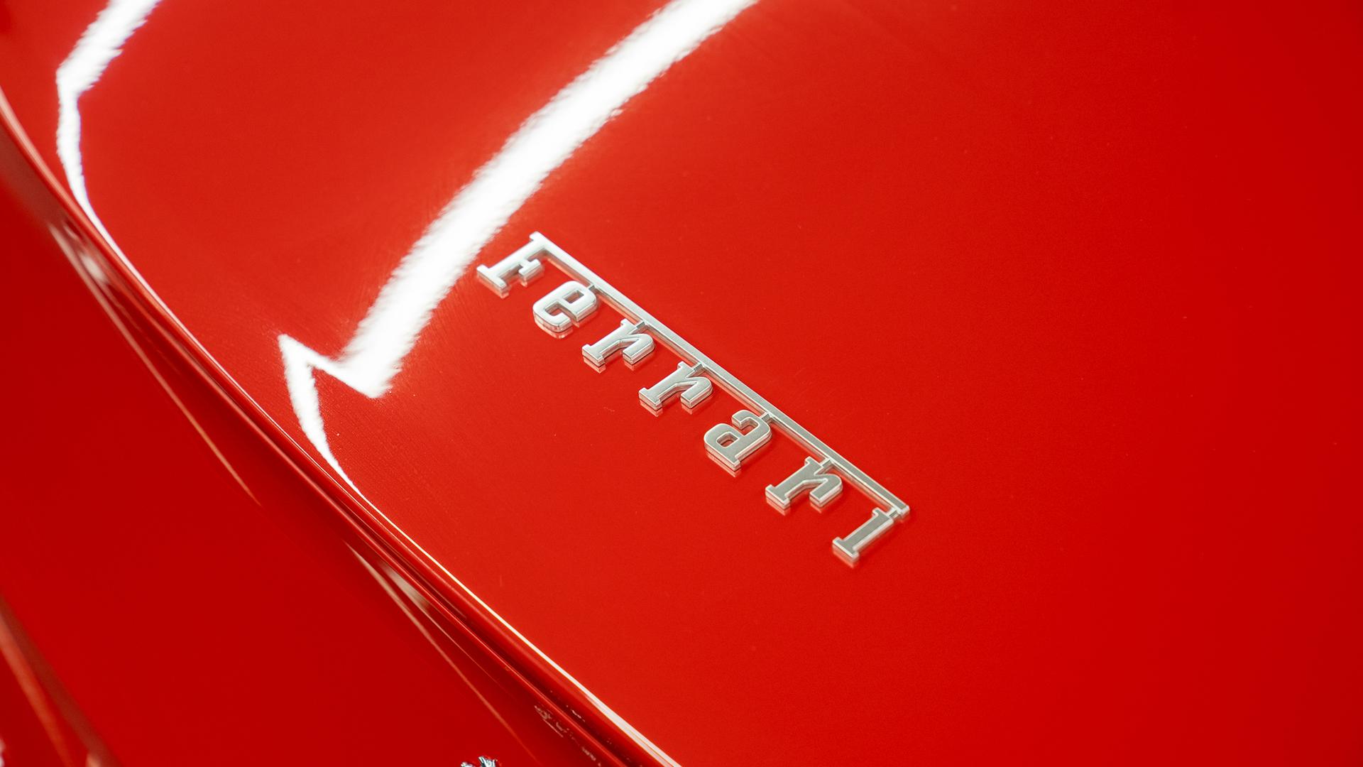 Ferrari California Photo 6393f23e-2969-49be-98b1-3a625ac8caea.jpg