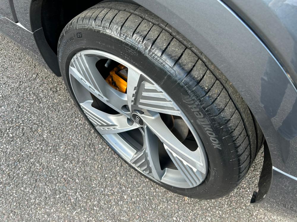 Used Audi e-tron HG72KVC 48