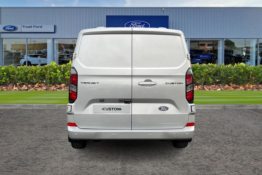 Ford TRANSIT CUSTOM Photo 63a9e251-9953-4ab4-bca4-866924a144a2.jpg
