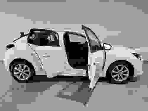 Vauxhall CORSA Photo 63b16eea-fa01-4289-868b-40380fd6b56b.jpg