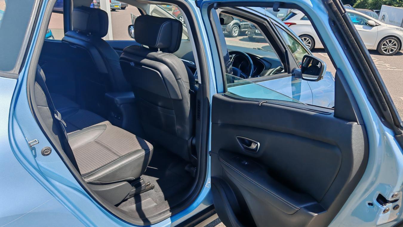 Used Renault Scenic WT66EHH 16