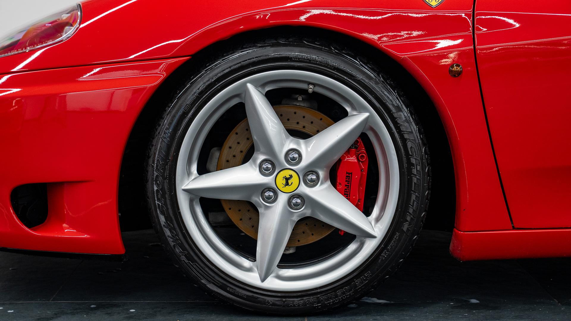 Ferrari 360 Photo 63e30b86-85c4-423b-b5fd-dbd7faa9d211.jpg