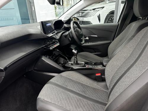 Peugeot 208 Photo 63ed473e-b4c1-416e-bcf8-9b875923bc9a.jpeg