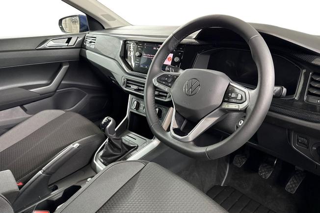 VOLKSWAGEN Polo Photo 6