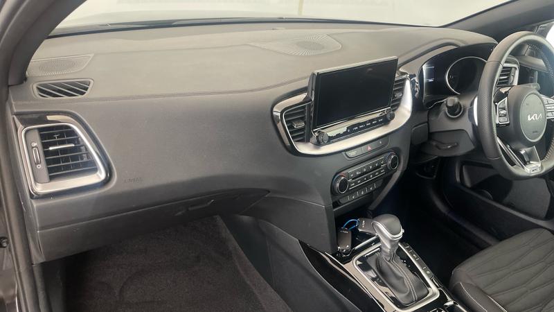 Kia Ceed Photo 6421c145-588d-4942-9e5a-7ea6bb7e5fcb.jpg