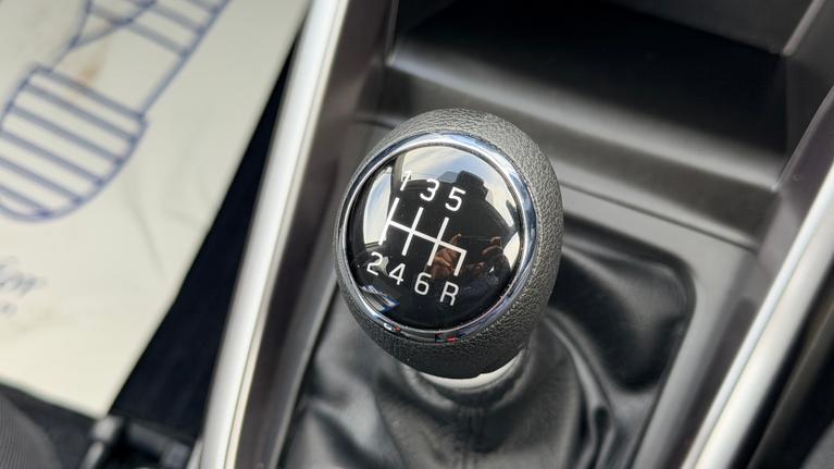 Used Suzuki Vitara WP25OMW 24
