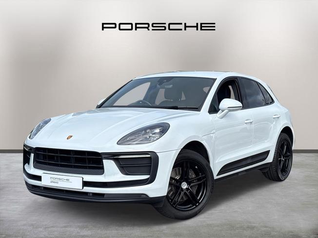 PORSCHE Macan Photo 3