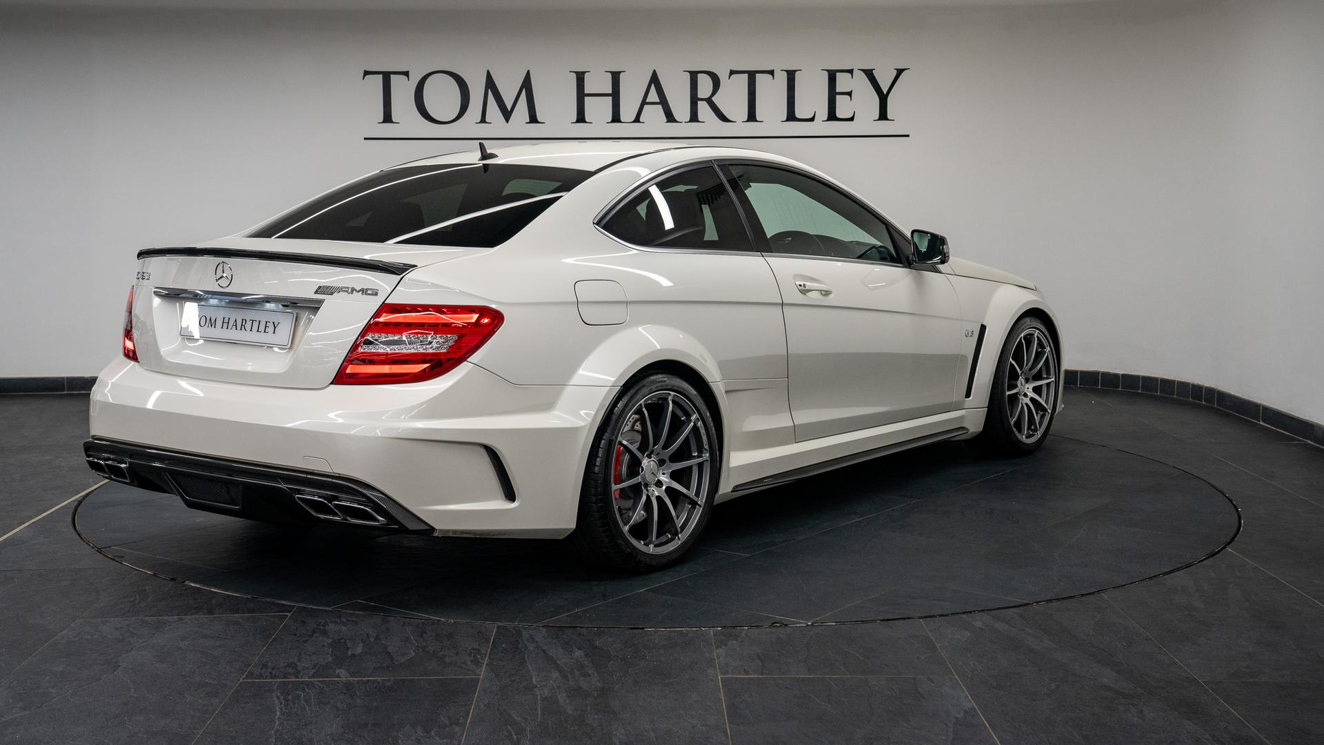 Mercedes-Benz C63 AMG Photo 642a0068-4331-4449-9b0e-15a64170bbcb.jpg