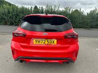 Ford Focus Photo 3