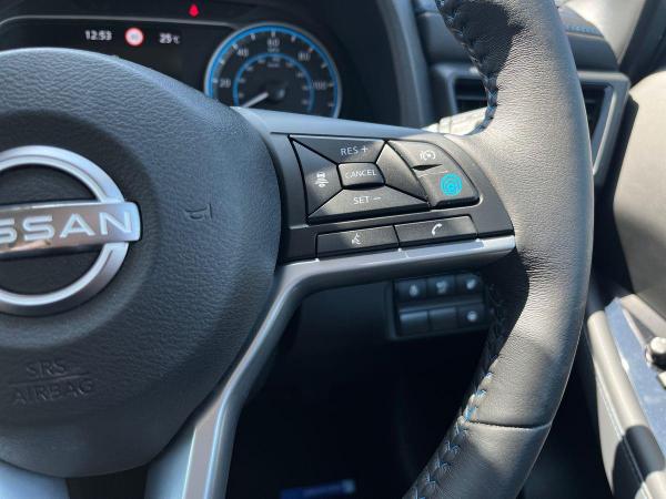 Nissan Leaf Photo 644036f8-909e-4f84-85ce-e40728eeee19.jpg
