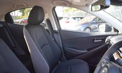 Mazda Mazda2 Photo 34