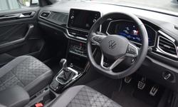 Volkswagen T-ROC Photo 2