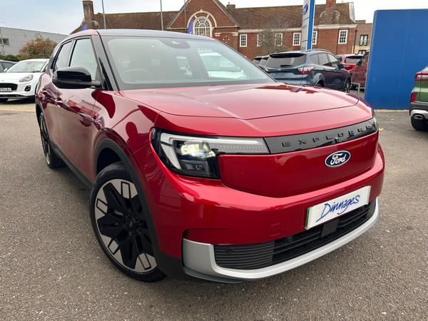 Used 2024 Ford Explorer Extended Range 79kWh Premium SUV 5dr Electric Auto AWD (340 ps) Rapid Red at Dinnages