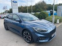 Ford Focus Photo 0