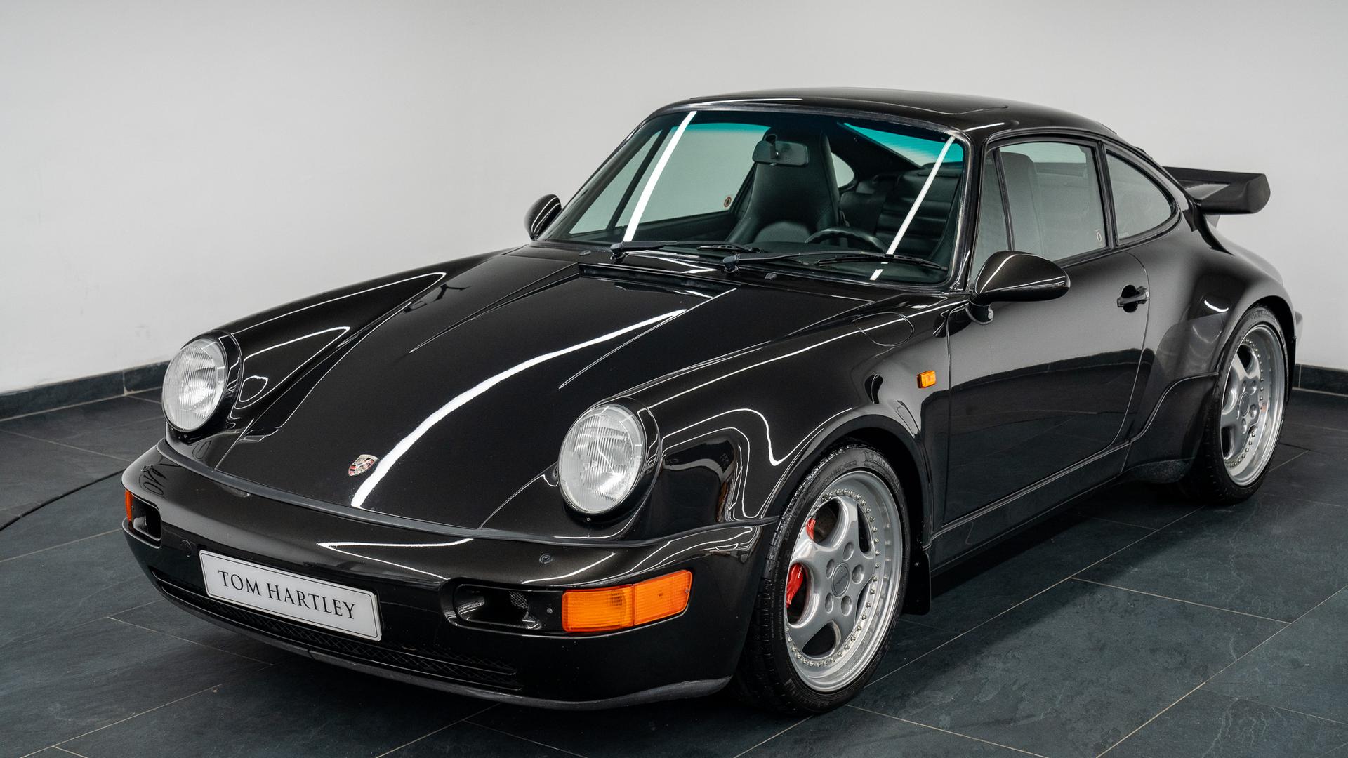Porsche 911 Photo 644e579b-d99b-49dc-8ae9-9c7d05f821ce.jpg