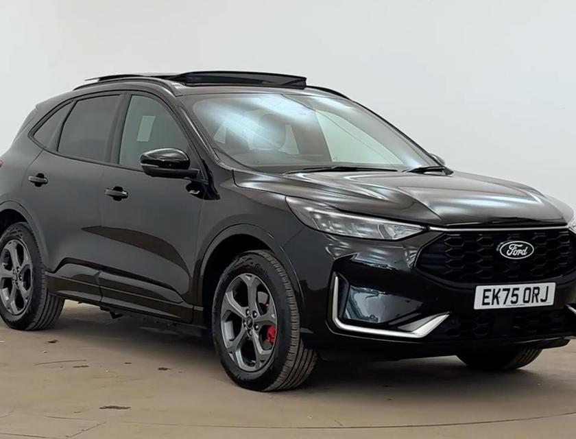 Ford Kuga Photo 646b259b-2320-4d45-923f-67adf0f499cd.jpg