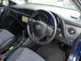 Toyota Auris Photo 16