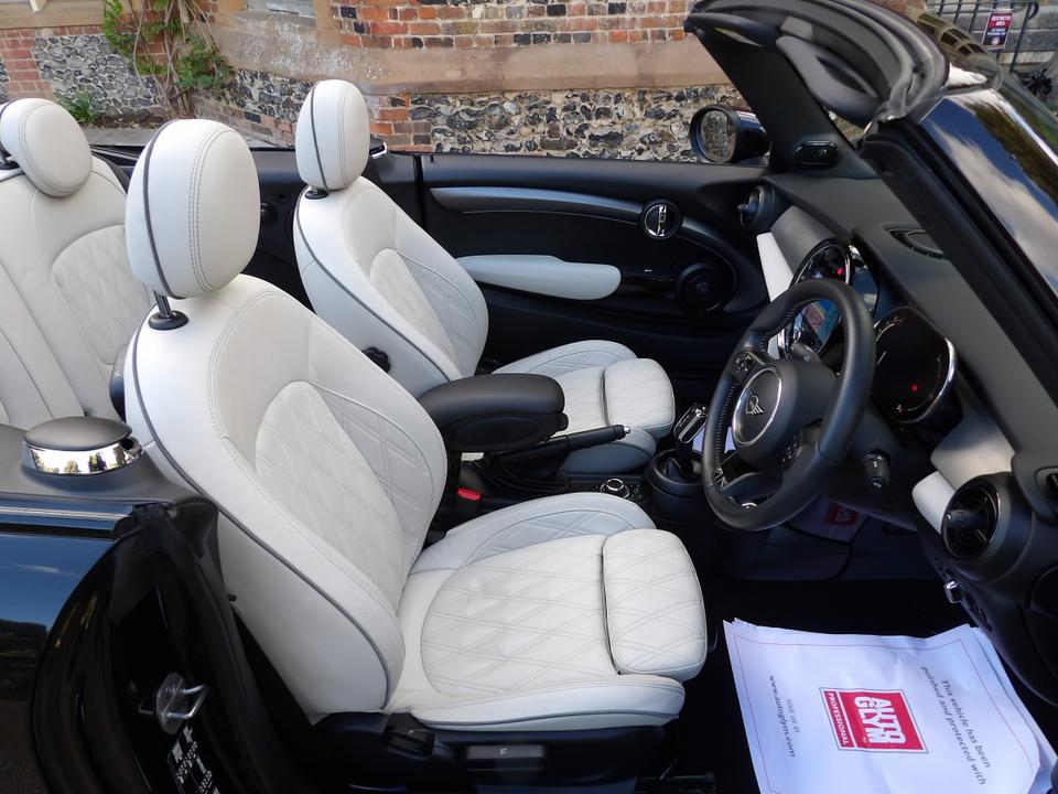 Used MINI Convertible GF72YJC 8
