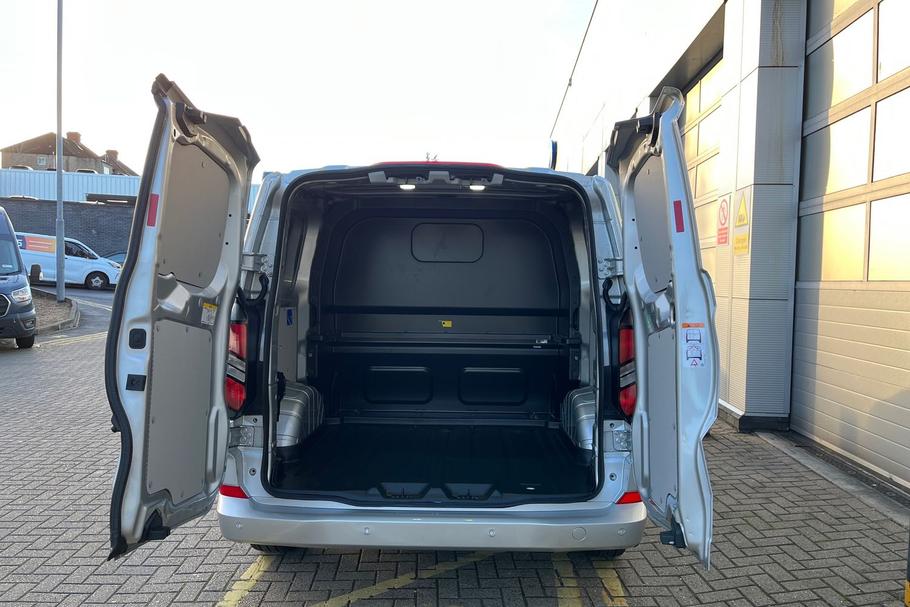 Used Ford TRANSIT CUSTOM 18/N126135 7