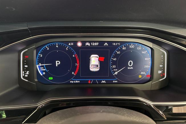 VOLKSWAGEN Taigo  Photo 15