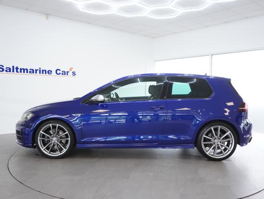Volkswagen Golf Photo 647bb666-057b-4f9b-9805-57ce0c70c46d.jpg