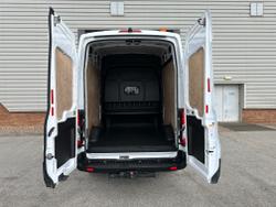 Ford Transit Photo 2