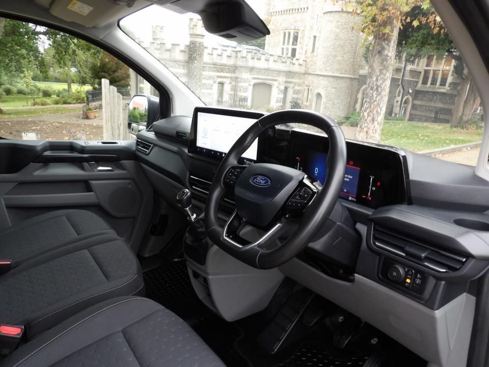 Used Ford Transit Custom YM73UHP 19