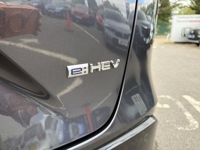 Honda HR-V Photo 649b2c39-b0c6-4397-832c-551d1fd39421.jpg