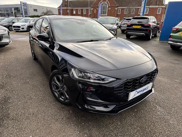 Used 2022 Ford Focus 1.0T EcoBoost ST-Line Hatchback 5dr Petrol Manual Euro 6 (s/s) (125 ps) Agate Black at Dinnages