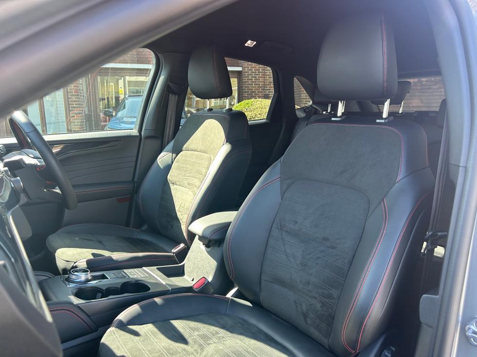 Ford Kuga Photo 64bf5991-dfdb-4c53-8440-7ac054e7391a.jpeg
