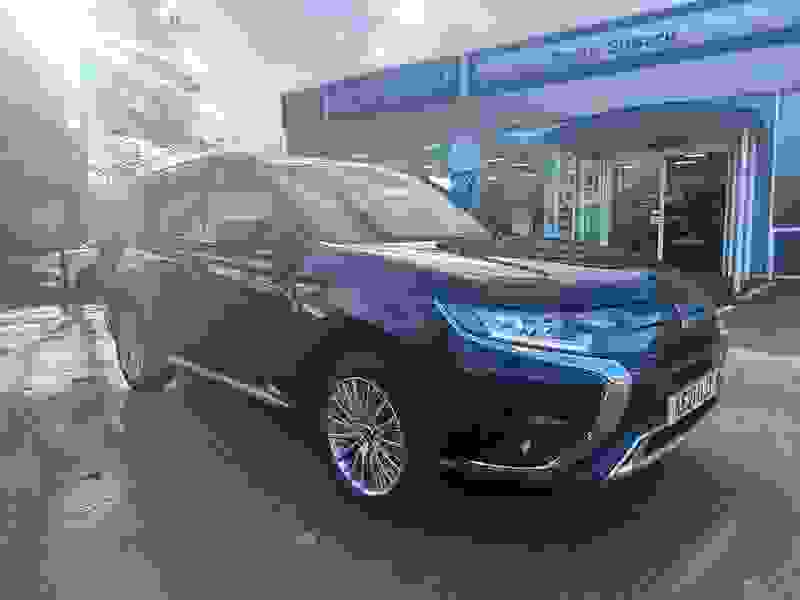 Used 2021 Mitsubishi Outlander 2.4h TwinMotor 13.8kWh Dynamic Safety SUV 5dr Petrol Plug-in Hybrid CVT 4WD Euro 6 (s/s) (224 ps) at Poole Subaru