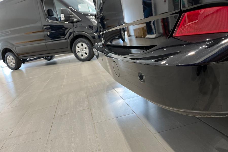 Ford TRANSIT CUSTOM Photo 64e9130b-df50-4823-9523-e5b13bdabe5e.jpg