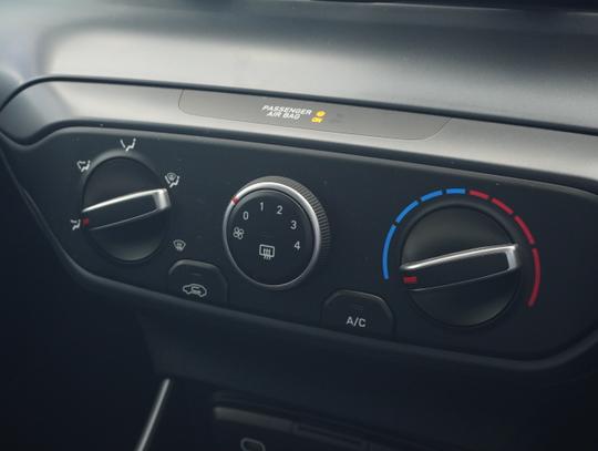 Hyundai i20 Photo 64ee064e-1244-47d7-83e6-a97154c7b199.jpg