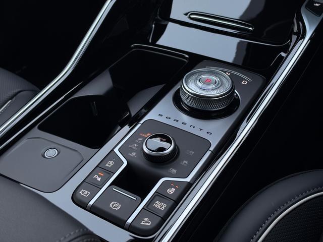 Kia Sorento Photo 64f455b6-2b45-4e7d-a1dd-d543b8dc5fab.jpg