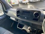 Mercedes-Benz Sprinter Photo 5