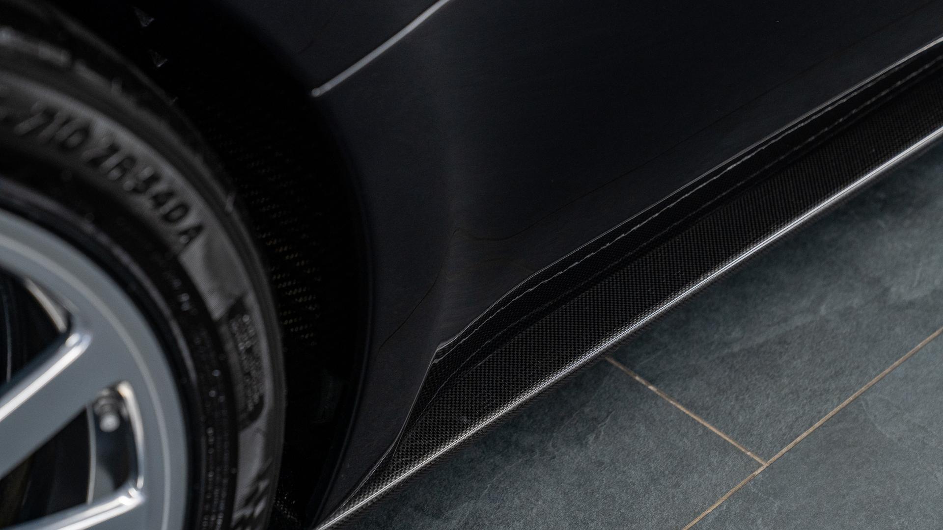 Bugatti Veyron Photo 6505d623-b5ae-4f64-860a-2b7c44843d90.jpg