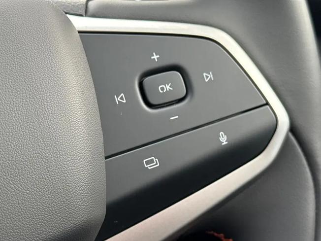 CHANGAN Deepal S07 Photo 16