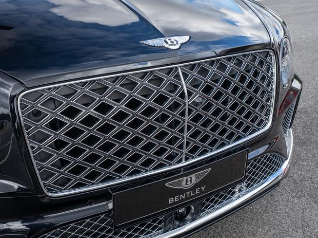 BENTLEY Bentayga Photo 46