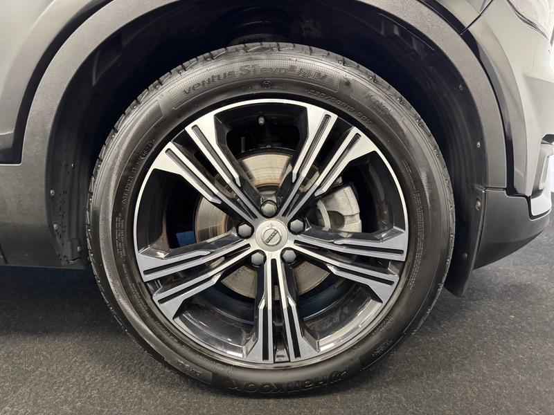 Volvo XC40 Photo 65129268-f028-42f7-bd59-373f5346c2f0.jpg