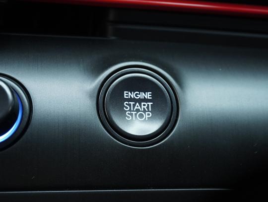 Hyundai KONA Photo 651af5de-0b69-47b1-a956-d96b8d20ba17.jpg