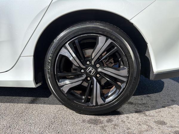 Honda Civic Photo 9