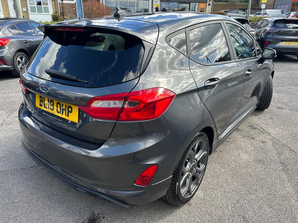 Ford Fiesta Photo 6535209f-f209-42bb-90df-81df1071f4e4.jpeg